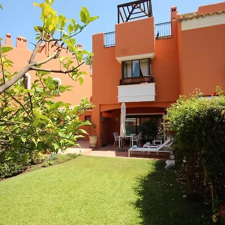 Salinas - Townhouse 100 M From The