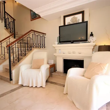 Salinas - Townhouse 100 M From The * Marbella