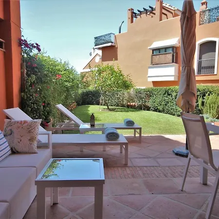 Salinas - Townhouse 100 M From The *