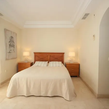 Salinas - Townhouse 100 M From The *