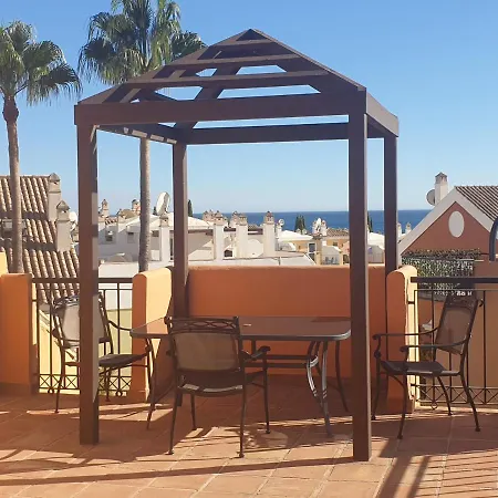 Salinas - Townhouse 100 M From The *